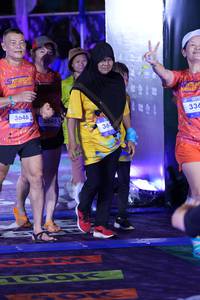 BIB: 3646, 3645, 336, 362
                            <button type="button" onclick="openModal(26224802)" class="btn btn-primary btn-sm float-right btn-popup" data-toggle="modal" data-target=".modal-high-quality">
                        <i class="fas fa-shopping-cart"></i> Add to Cart
                    </button>
                                            <button type="button" onclick="isThisMe(26224802, true)" class="btn btn-success btn-sm float-right btn-popup btn-isme hidden" data-toggle="tooltip" data-placement="bottom" title="นี่คือรูปของคุณใช่ไหม คลิกที่นี่เพื่อเอาเข้าอัลบั้ม">
                        <i class="fas fa-plus"></i> Add to album
                    </button>
                    <button type="button" onclick="isThisMe(26224802, false)" class="btn btn-warning btn-sm float-right btn-popup btn-isnotme hidden">
                        <i class="fas fa-ban"></i> Remove from album
                    </button>